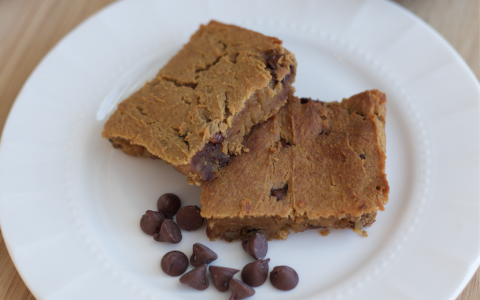 Peanut Butter & Banana Blondies